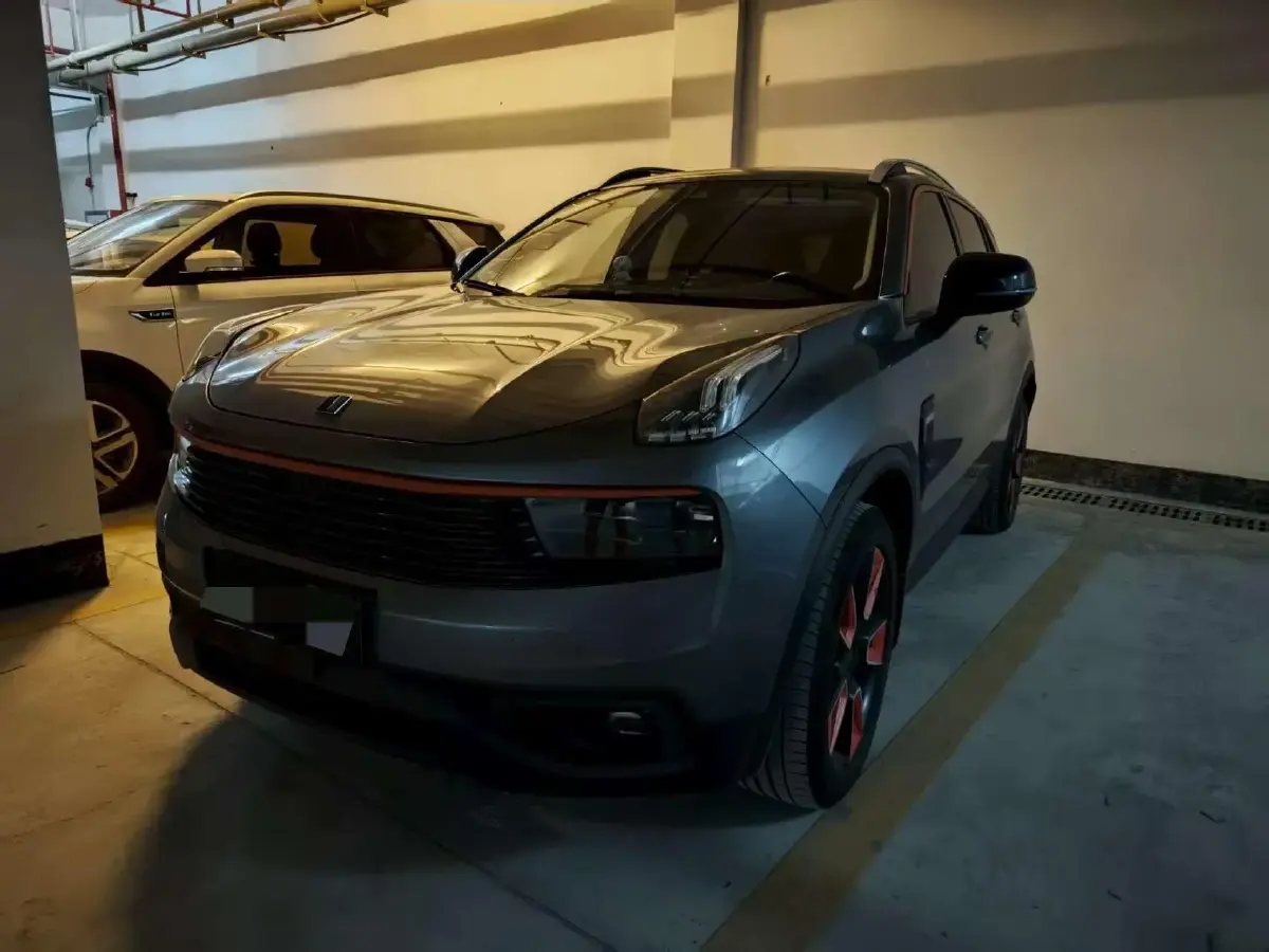 2019 LYNK&CO 01 2.0T 190HP L4 6AT