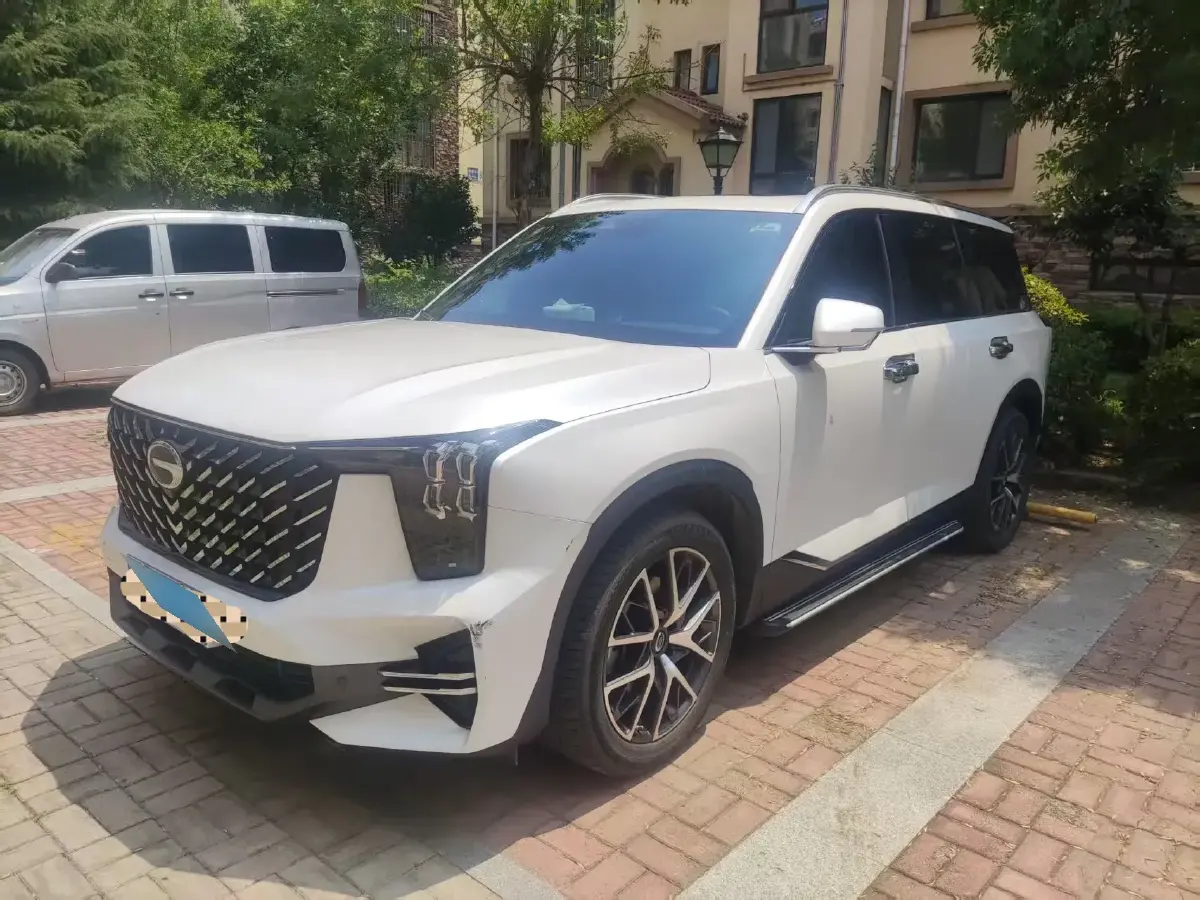 2022 GAC Trumpchi GS8 2.0T 252HP L4 8AT