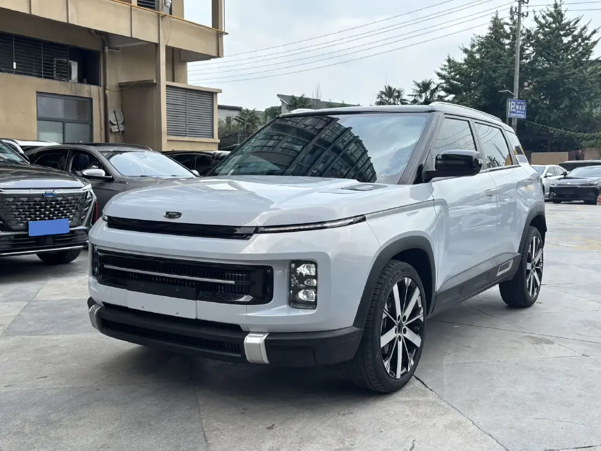 2023 Geely ICON 1.5T 181HP L4 7DCT