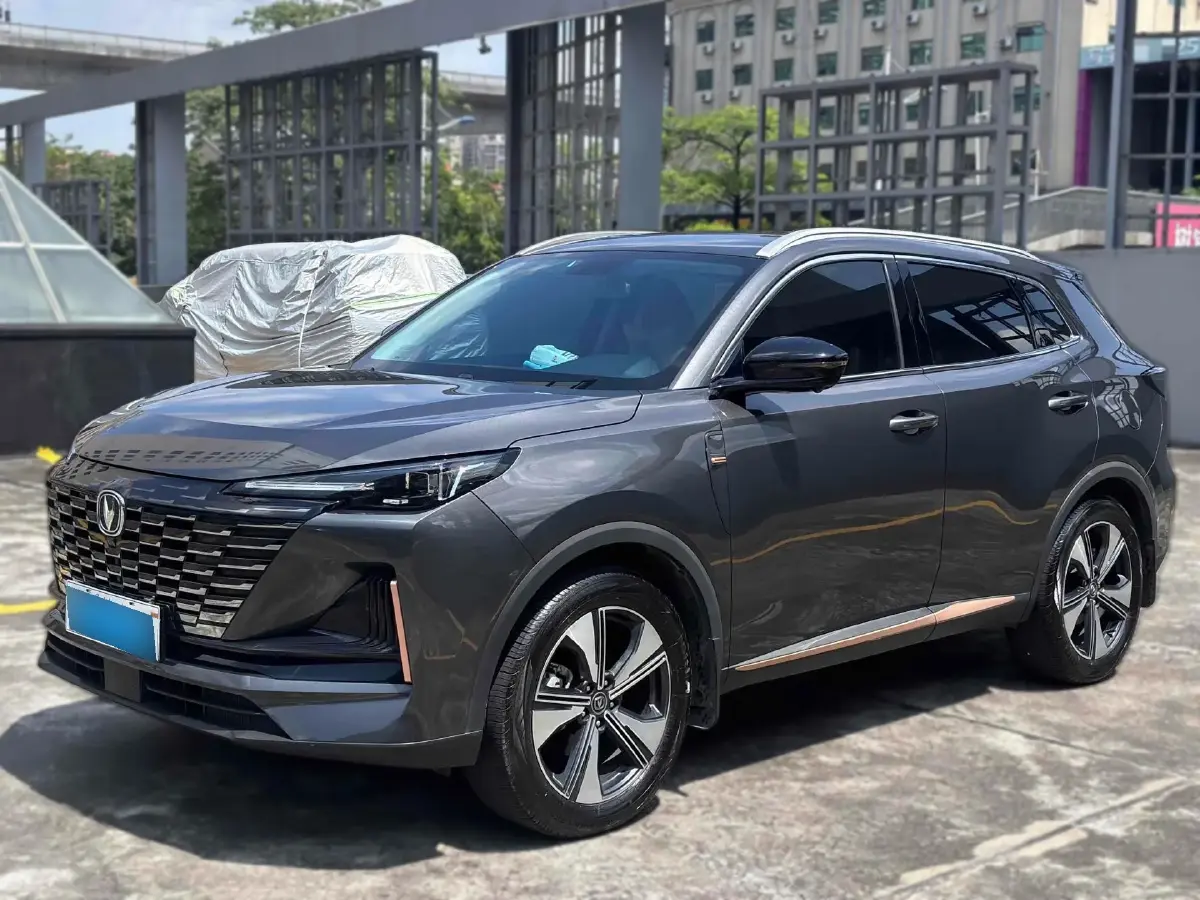 2022 ChangAn CS75 Plus 1.5T 178HP L4 6AT