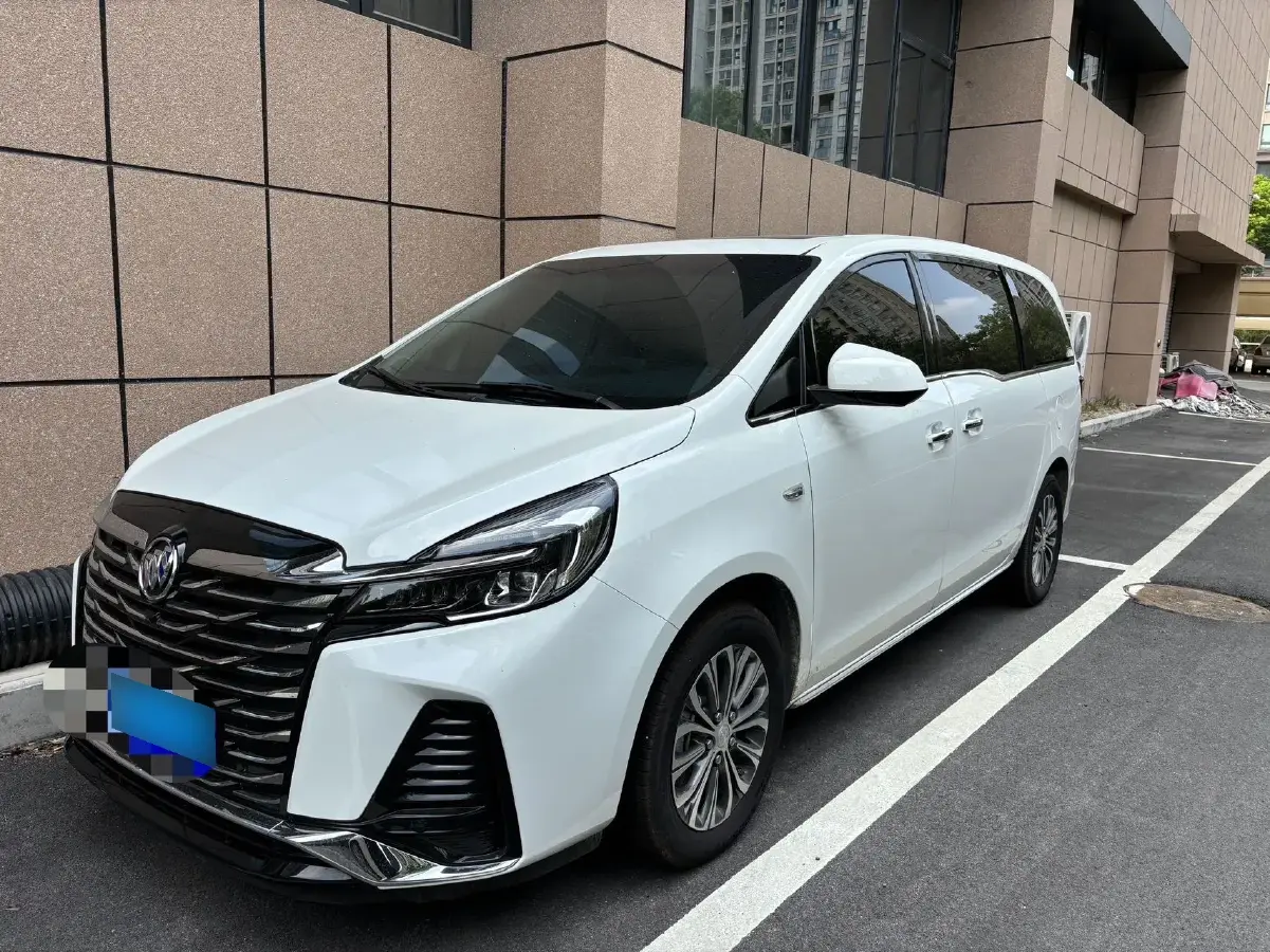 2023 Buick GL8 2.0T 237HP L4 9AT