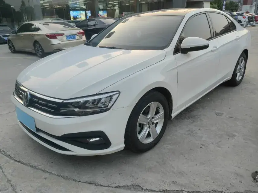 2021 Volkswagen Lamando 1.4T 131HP L4 7DCT