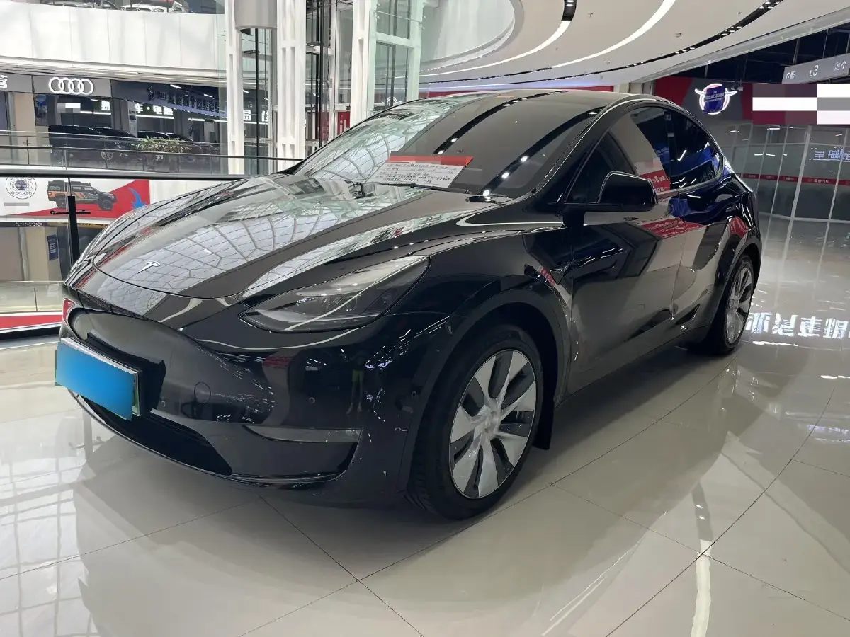 2021 Tesla Model Y BEV 60KWH