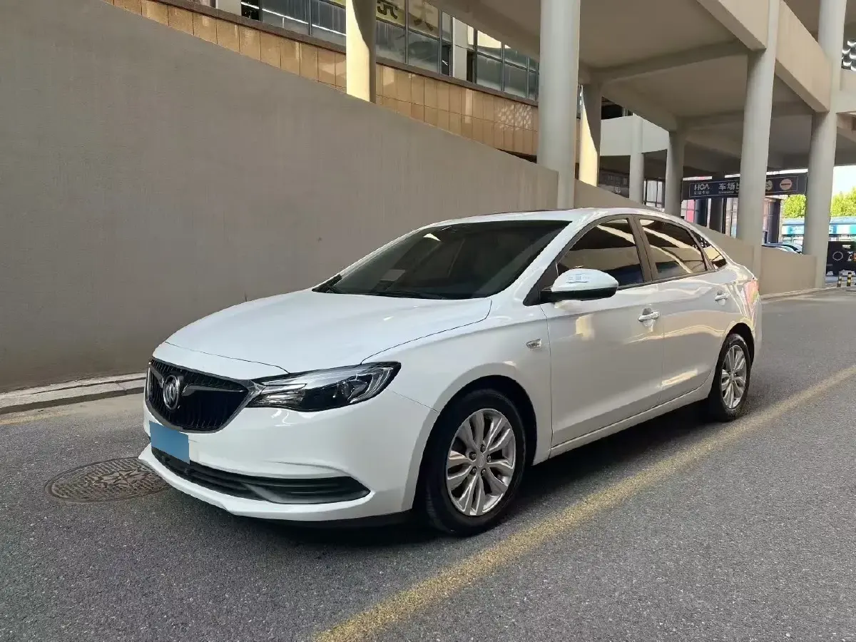 2020 Buick Regal 2.0T 237HP L4 9AT