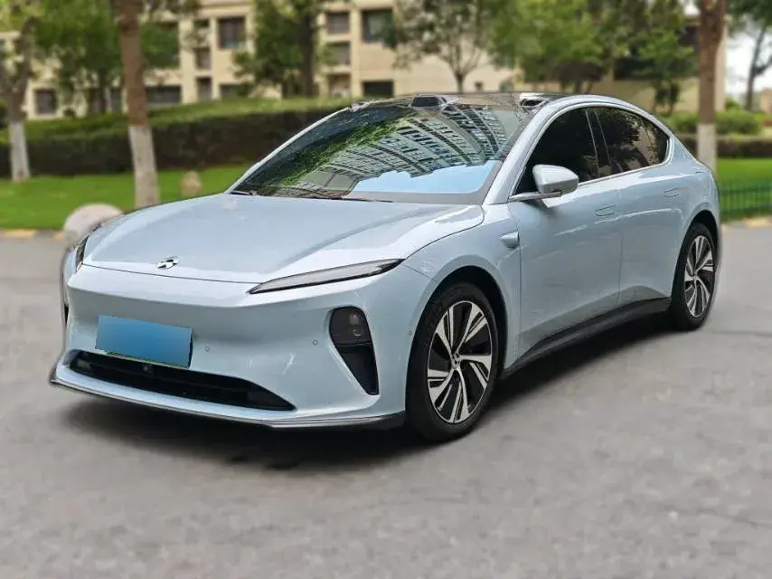 2024 NIO ET5 BEV 75KWH
