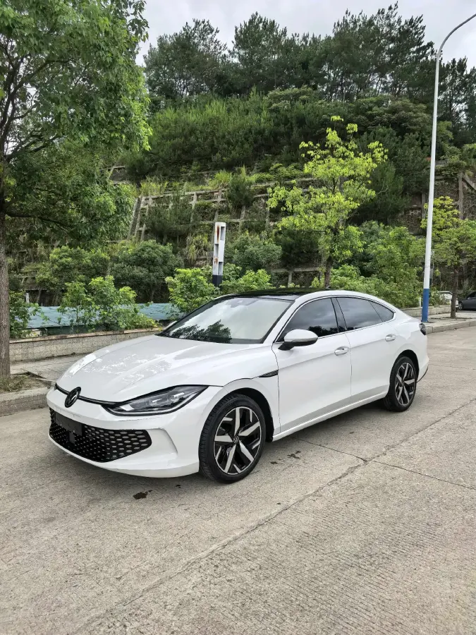 2023 Volkswagen Lamando 1.4T 150HP L4 7DCT