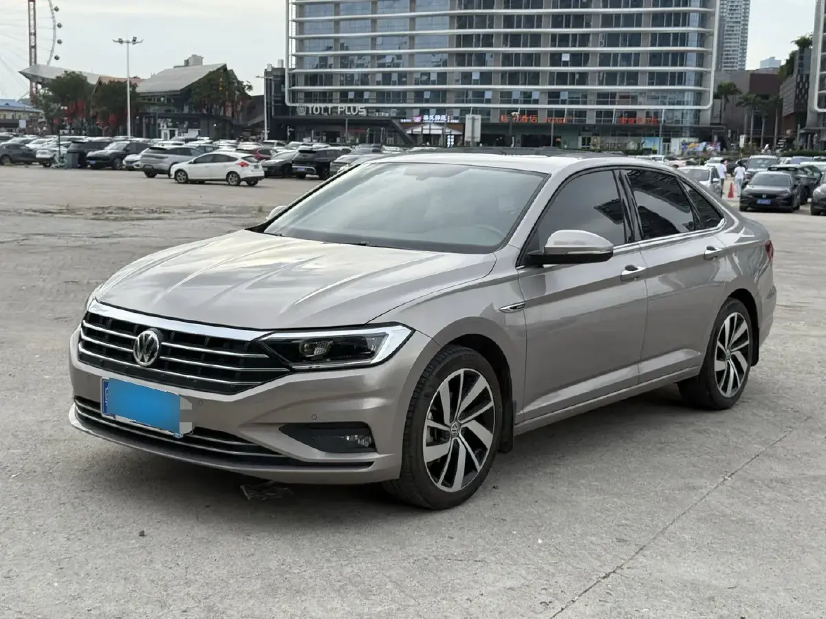 2021 Volkswagen Sagitar 1.4T 150HP L4 7DCT