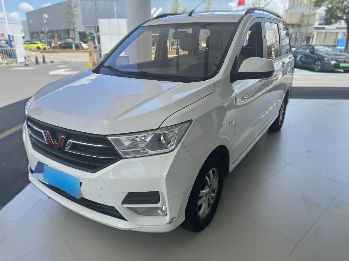 2018 WuLing HongGuang 1.5L 105HP L4 5MT
