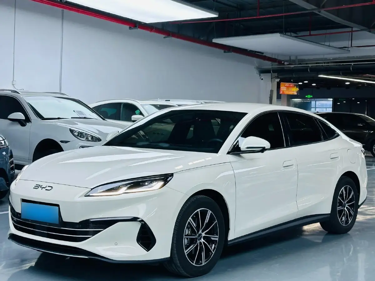 2024 BYD QinL 1.5L 101HP L4 E-CVT PHEV 10.08KWH