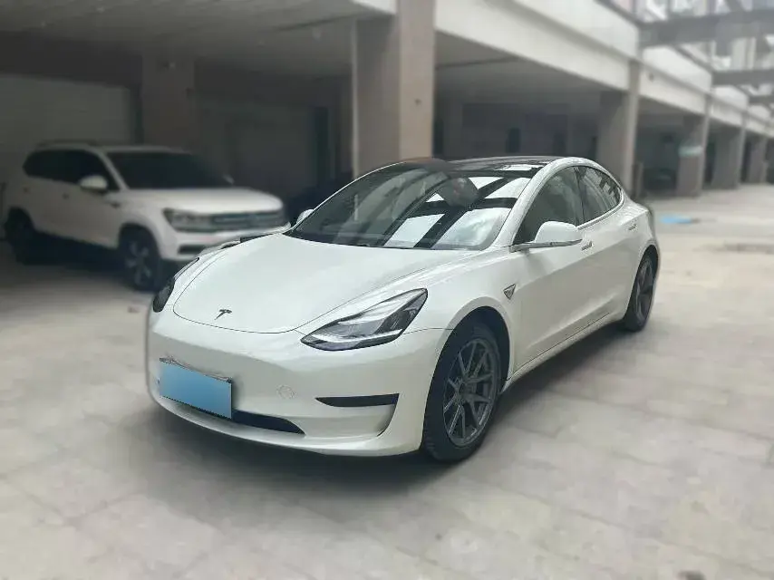 2020 Tesla Model 3 BEV 52KWH