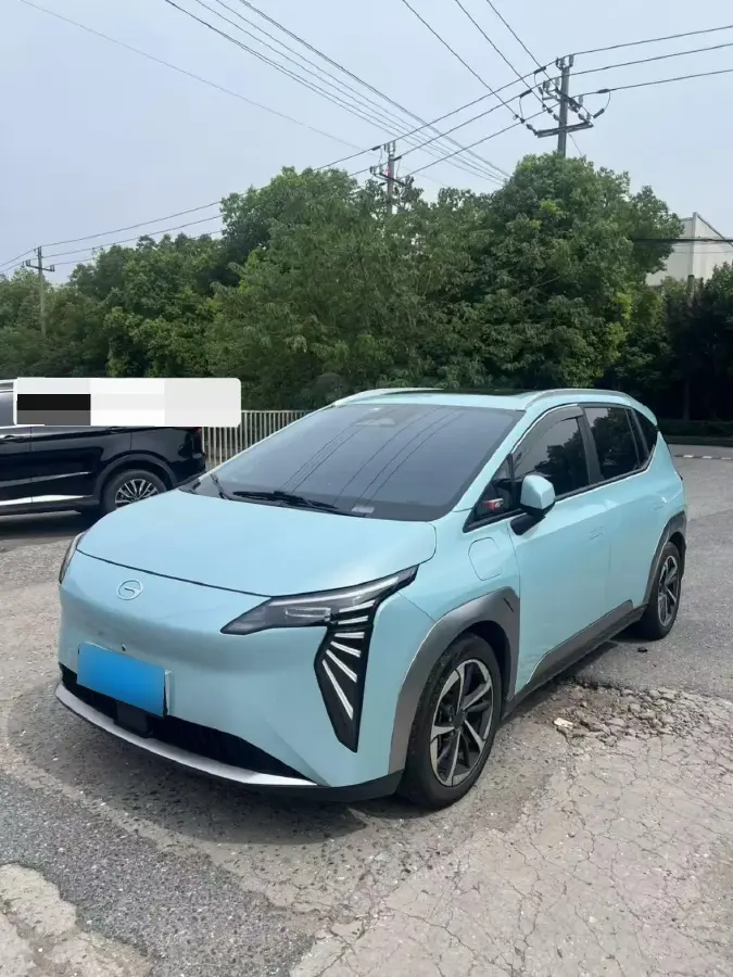 2023 Aion Y BEV 61.7KWH