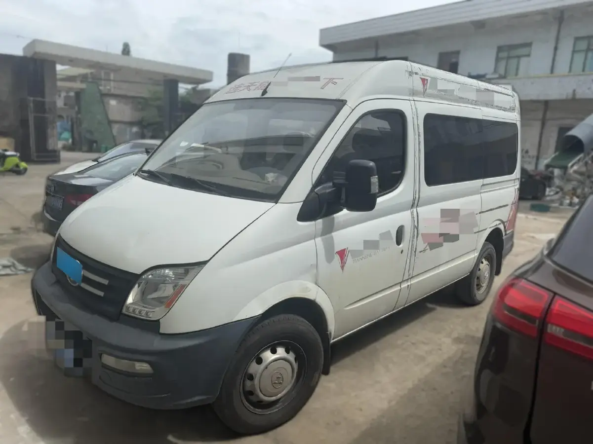 2019 MAXUS XinTu V80 2.5T 136HP L4 6MT