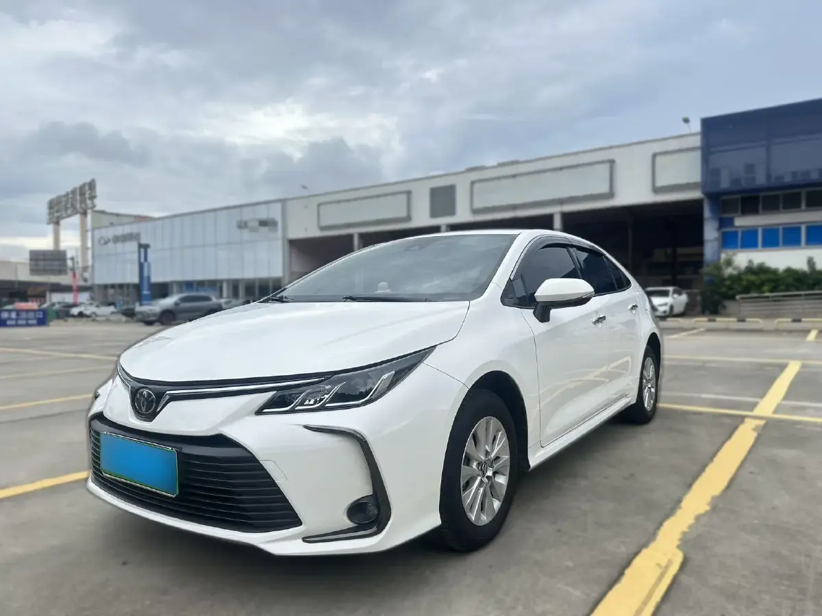 2019 Toyota Corolla 1.2T 116HP L4 CVT