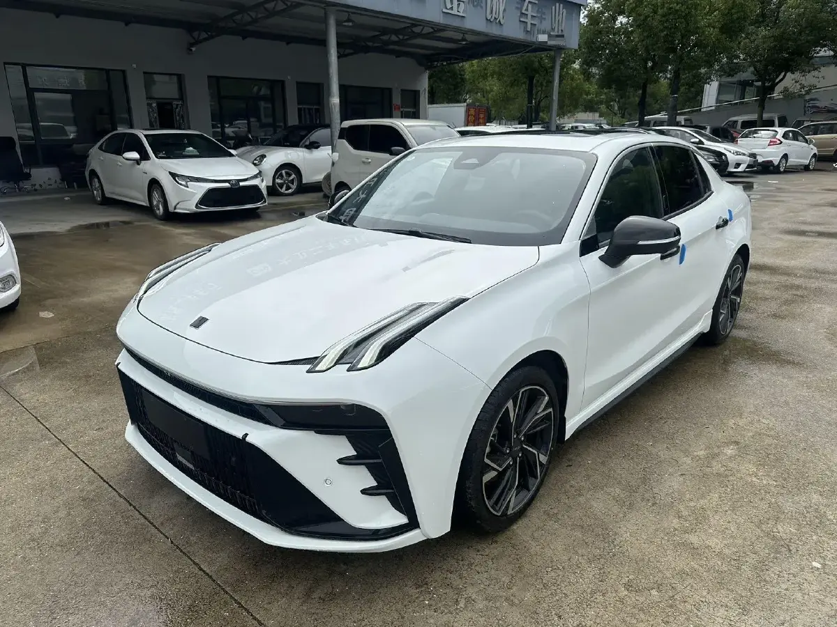 2023 LYNK&CO 03 1.5T 150HP L3 3DHT Hybrid 1.82KWH