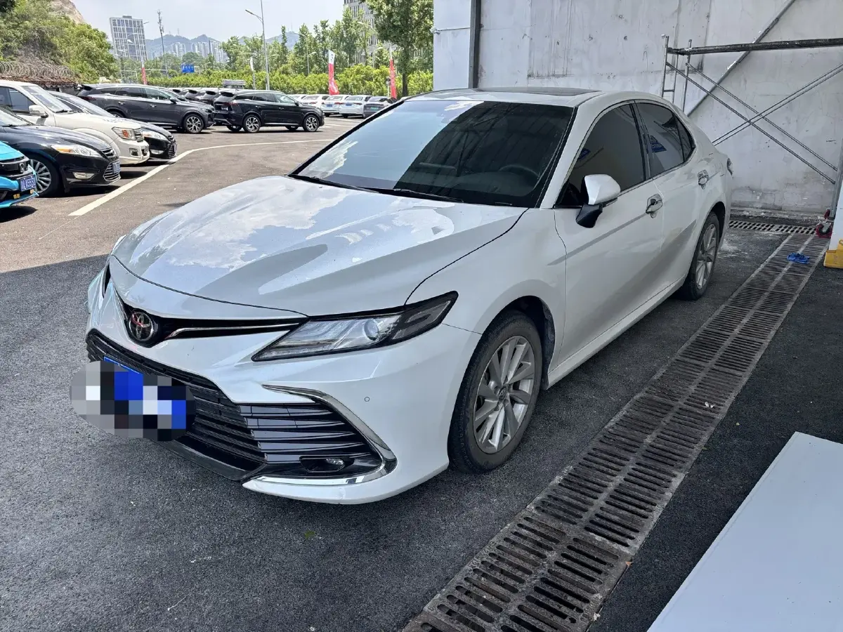 2021 Toyota Camry 2.0L 178HP L4 CVT