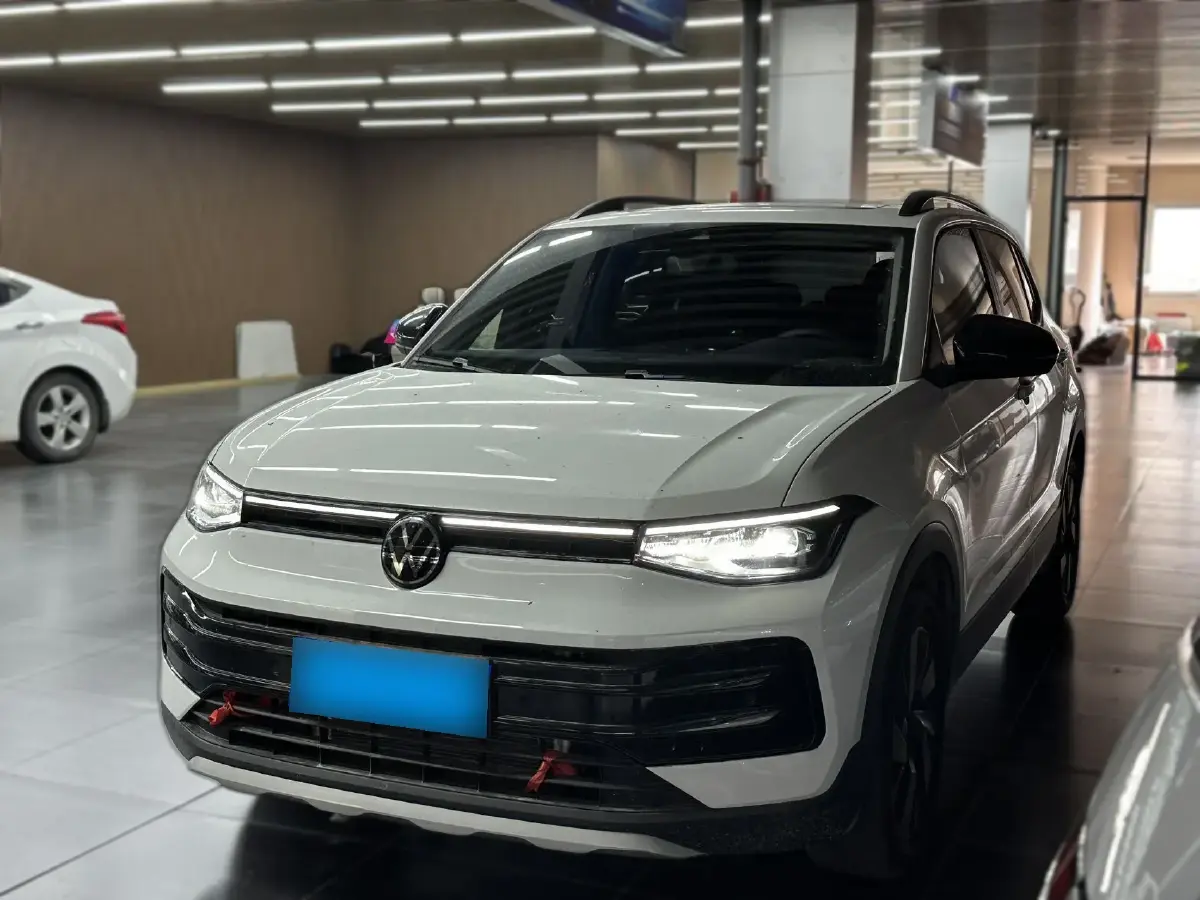 2025 Volkswagen Tharu 1.5T 160HP L4 7DCT