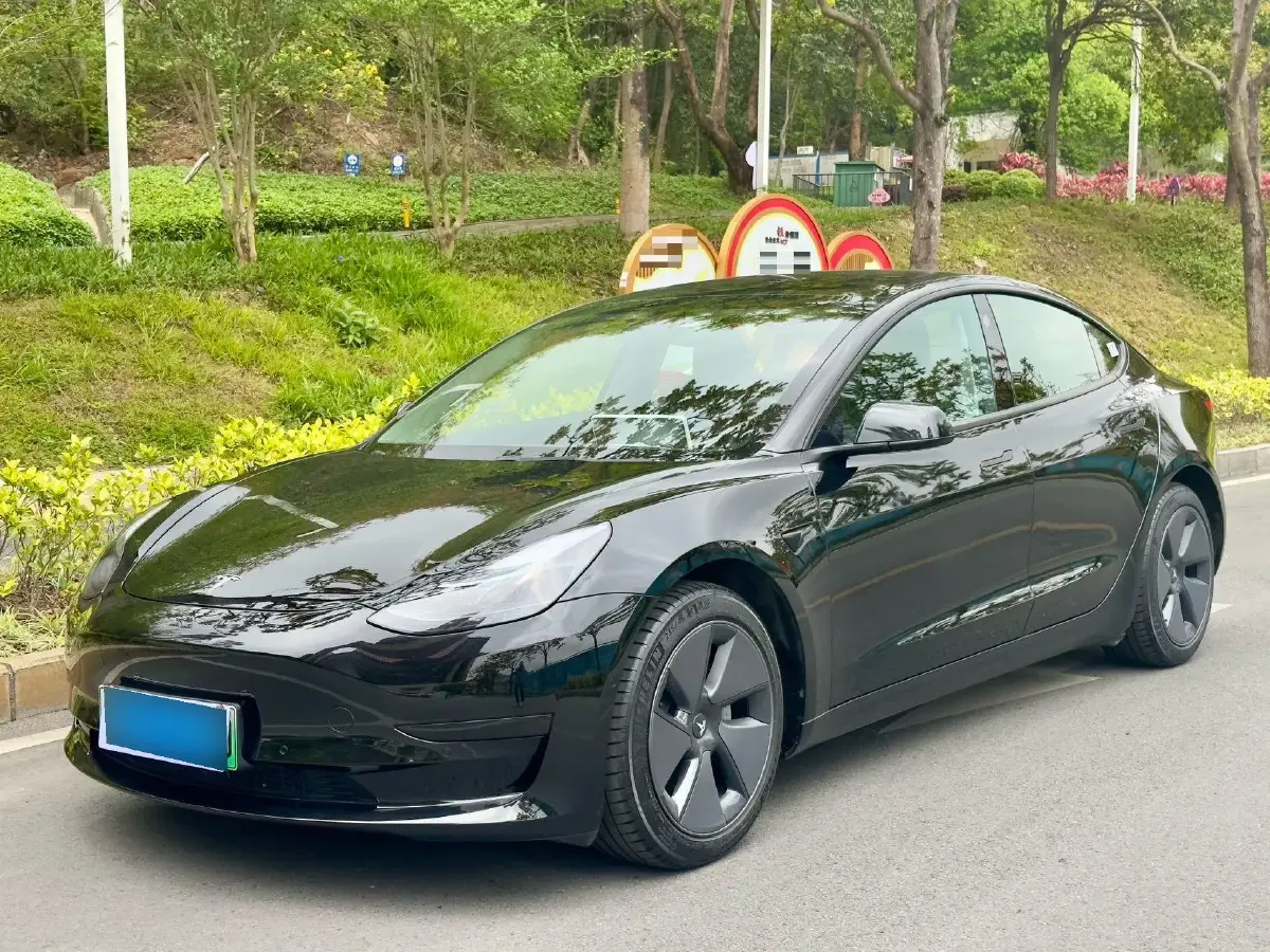 2022 Tesla Model 3 BEV 60KWH