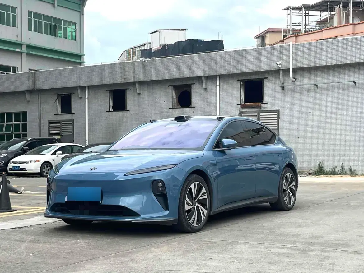 2022 NIO ET5 BEV 75KWH
