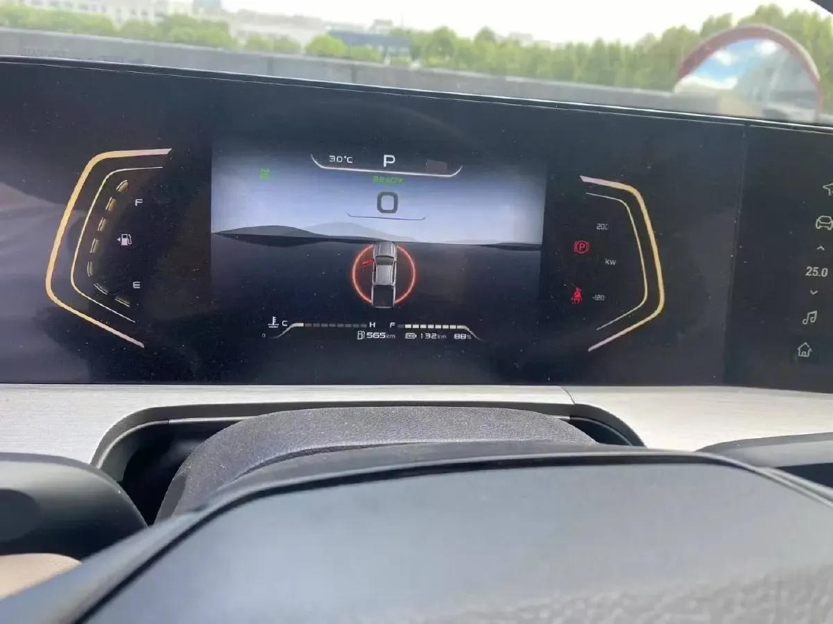 2024 ChangAn Hunter 2.0T 190HP L4 REEV 31.18KWH,autocango,china used car exporter,china ev exporter,chinese used car exporter,chinese used ev exporter