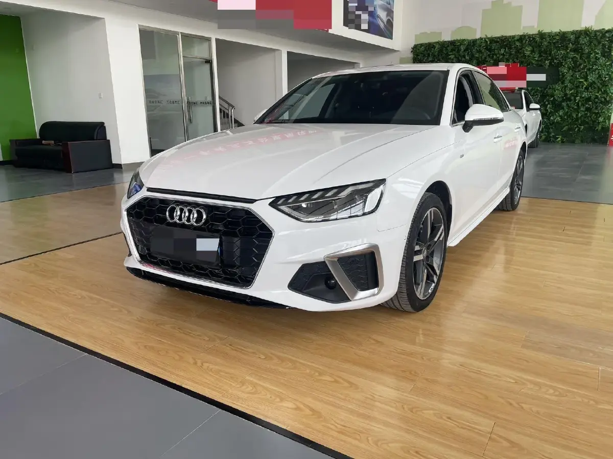 2020 Audi A4L 2.0T 190HP L4 7DCT