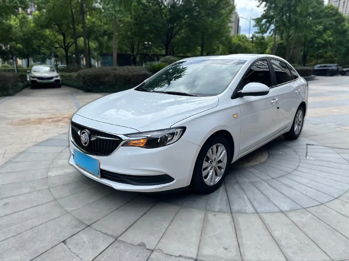 2020 Buick Regal 2.0T 237HP L4 9AT