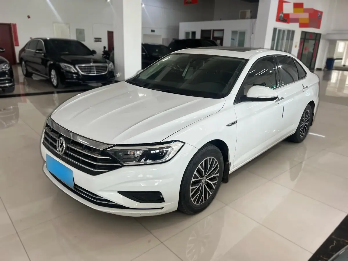 2021 Volkswagen Sagitar 1.4T 150HP L4 7DCT
