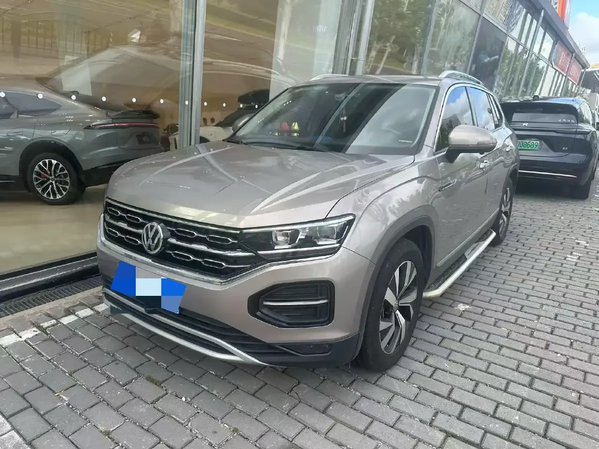 2020 Volkswagen Tayron 2.0T 186HP L4 7DCT