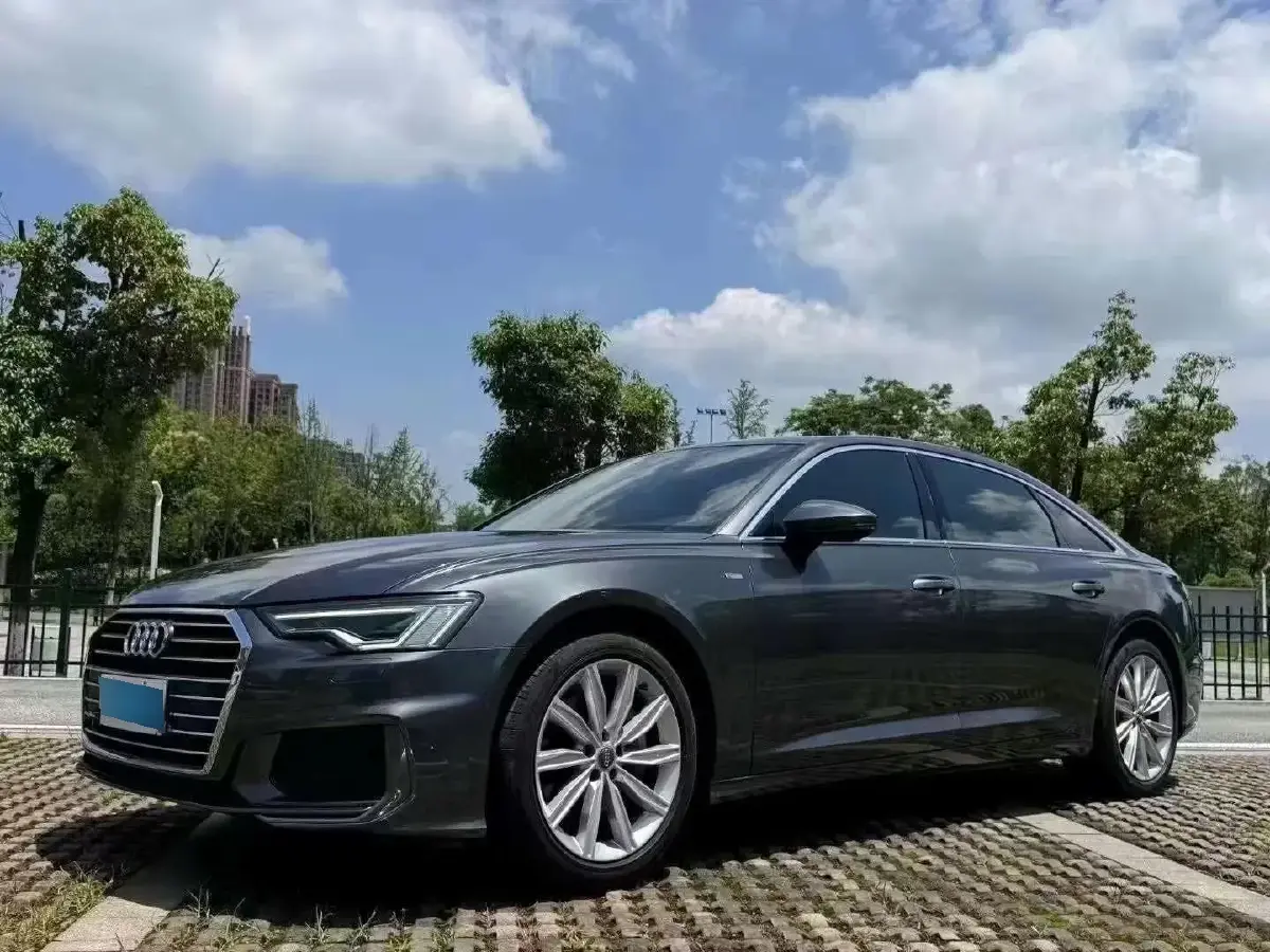 2021 Audi A6L 2.0T 224HP L4 7DCT