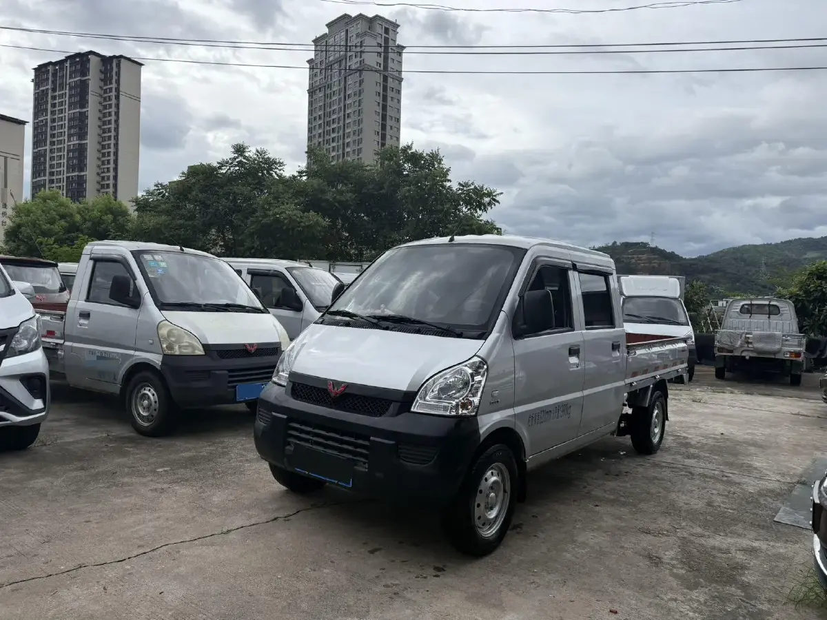 2019 WuLing RongGuang Mini Truck 1.2L 82HP L4 5MT