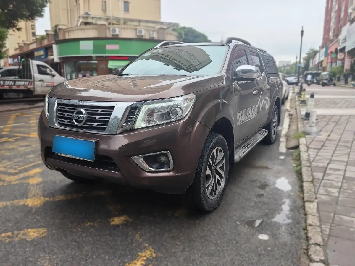 2021 Nissan Navara 2.5L 190HP L4 7AT