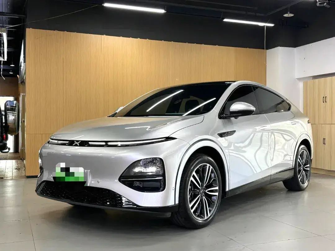 2023 Xpeng G6 BEV 66KWH