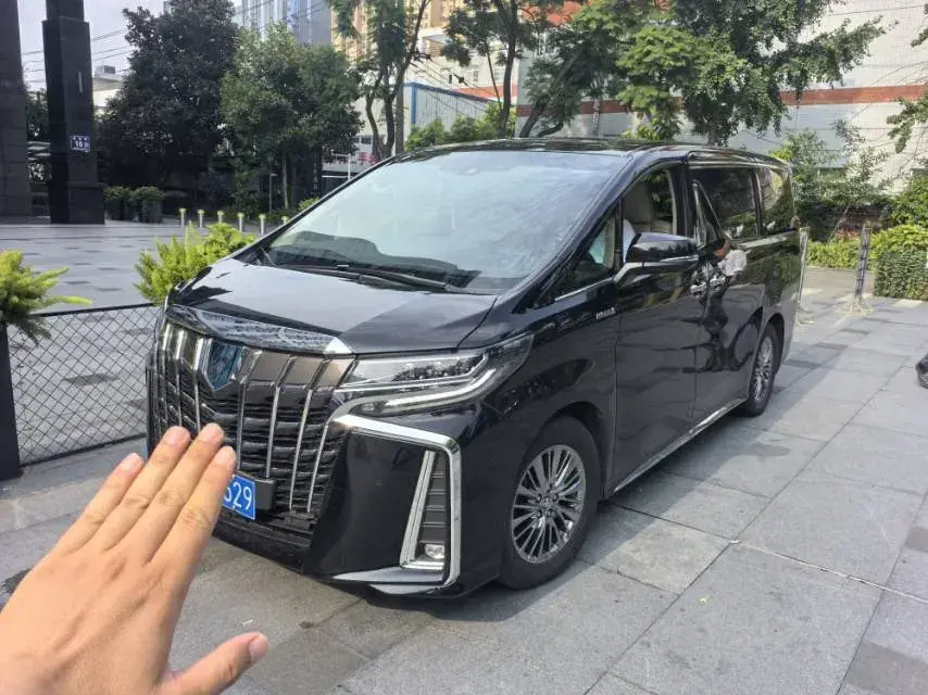 2021 Toyota Vellfire 2.5L 117HP L4 E-CVT Hybrid