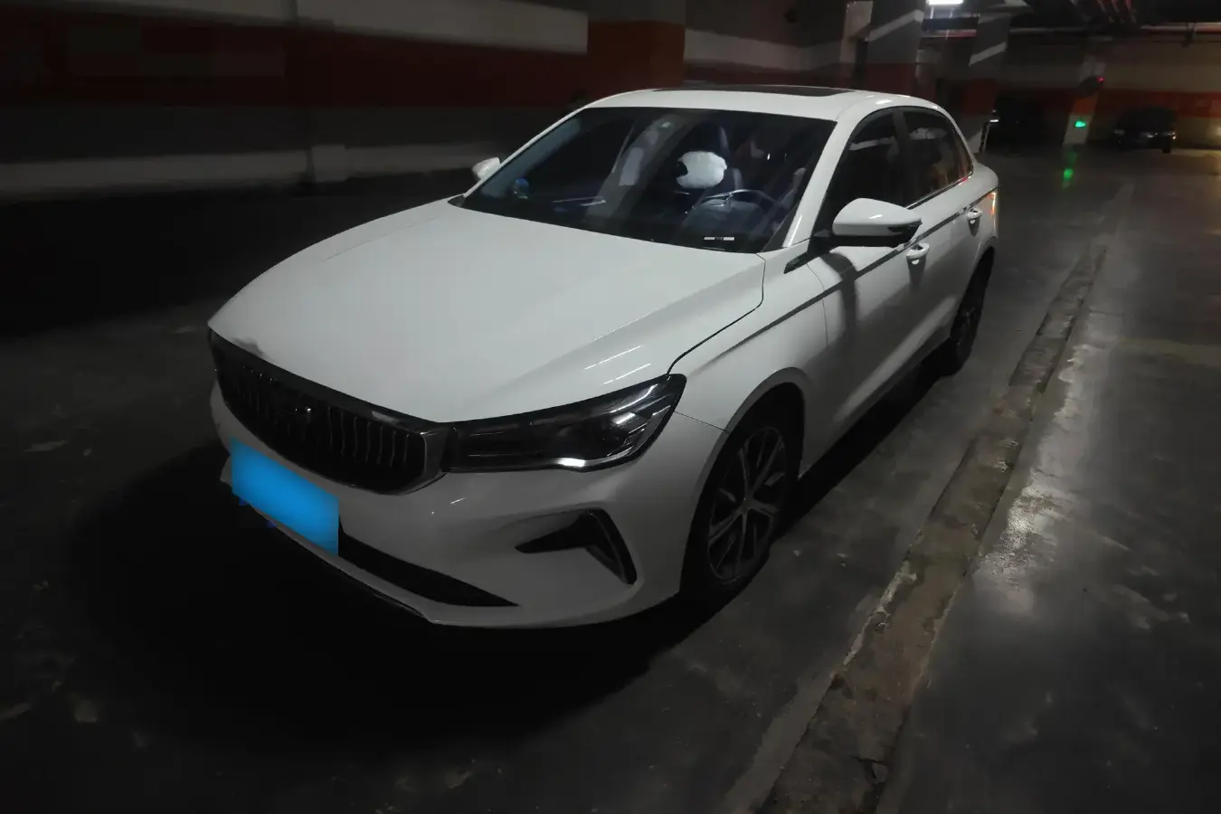 2023 Geely Emgrand 1.5L 127HP L4 CVT