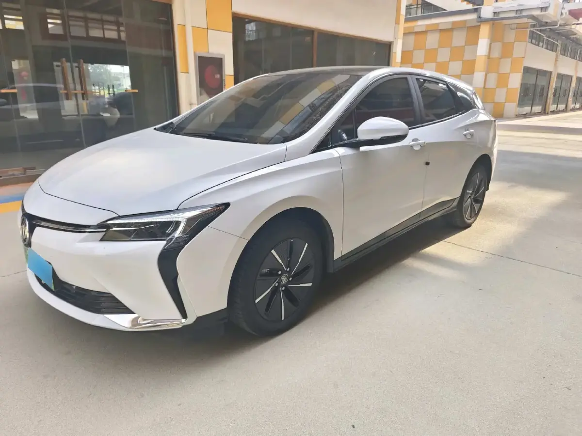 2023 Buick Velite 6 BEV 50.3KWH