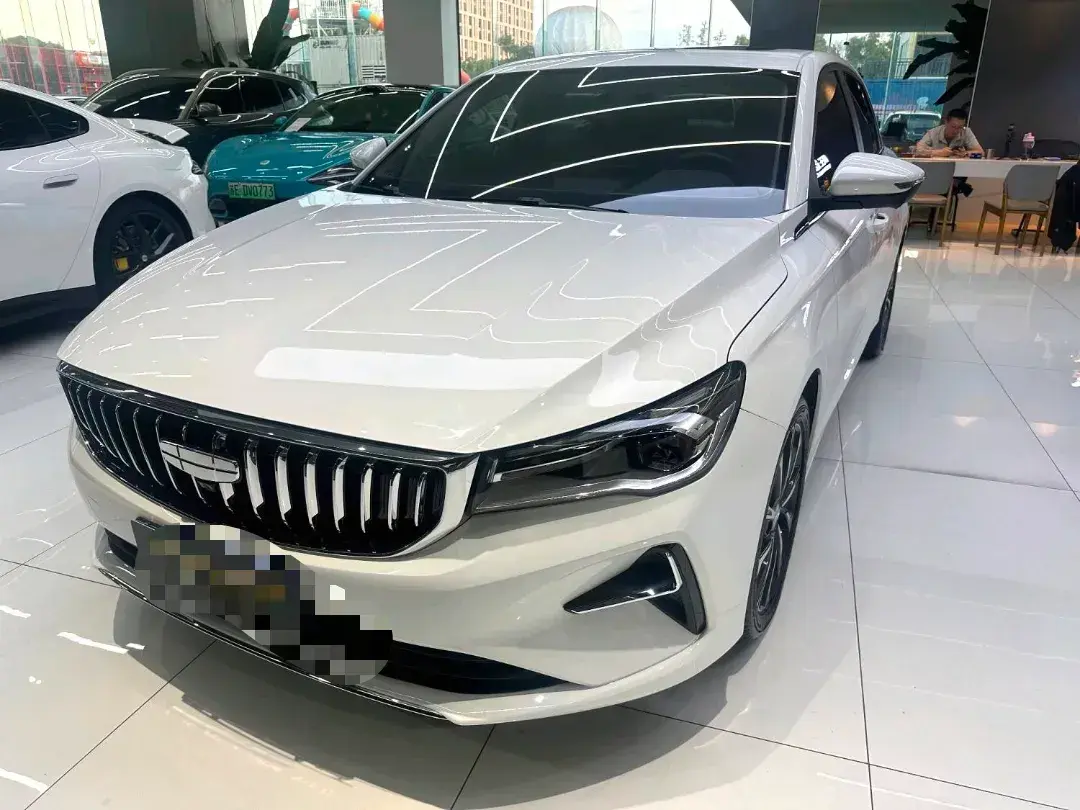 2025 Geely Emgrand 1.5L 127HP L4 CVT