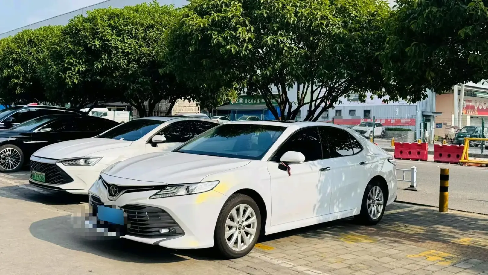 2019 Toyota Camry 2.0L 178HP L4 CVT