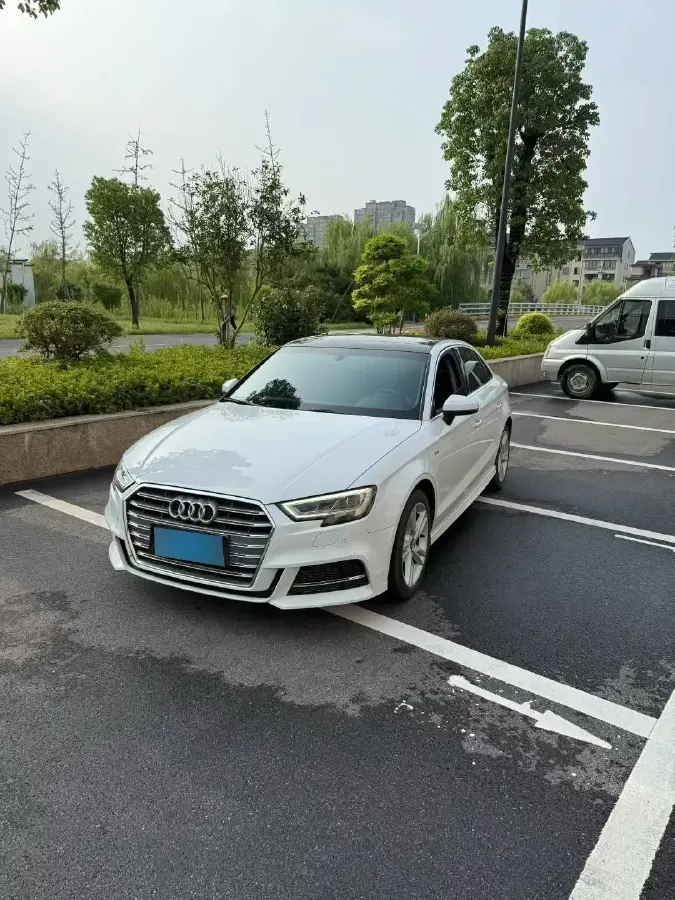 2019 Audi A3 1.4T 150HP L4 7DCT