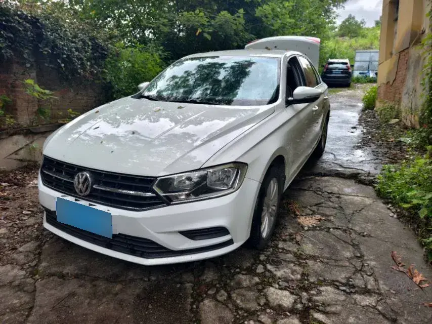 2019 Volkswagen Bora 1.5L 112HP L4 5MT