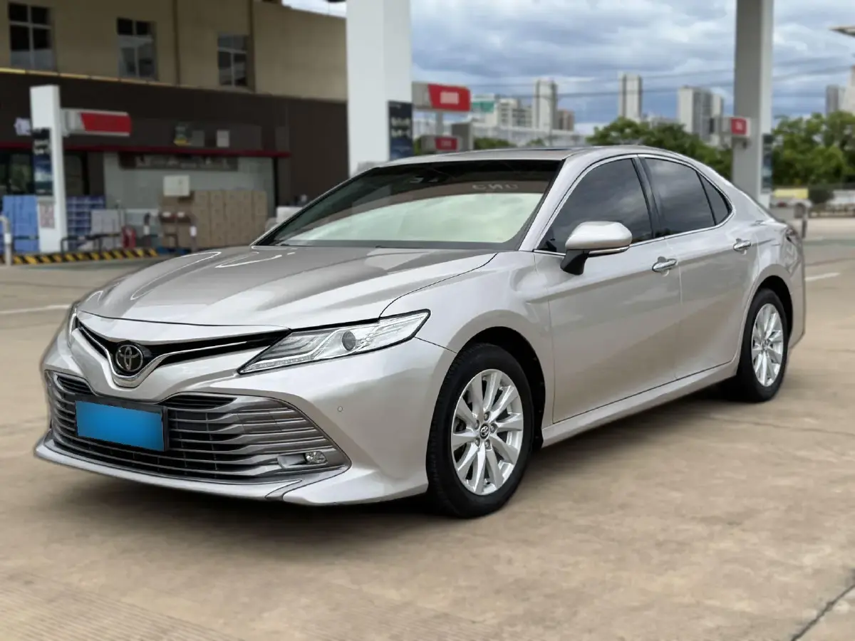 2019 Toyota Camry 2.0L 178HP L4 CVT
