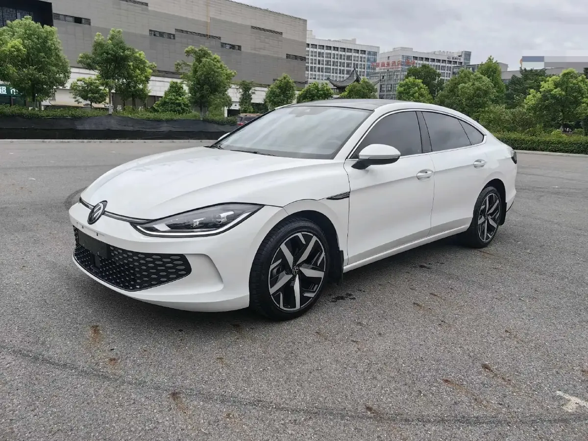 2023 Volkswagen Lamando 1.4T 150HP L4 7DCT