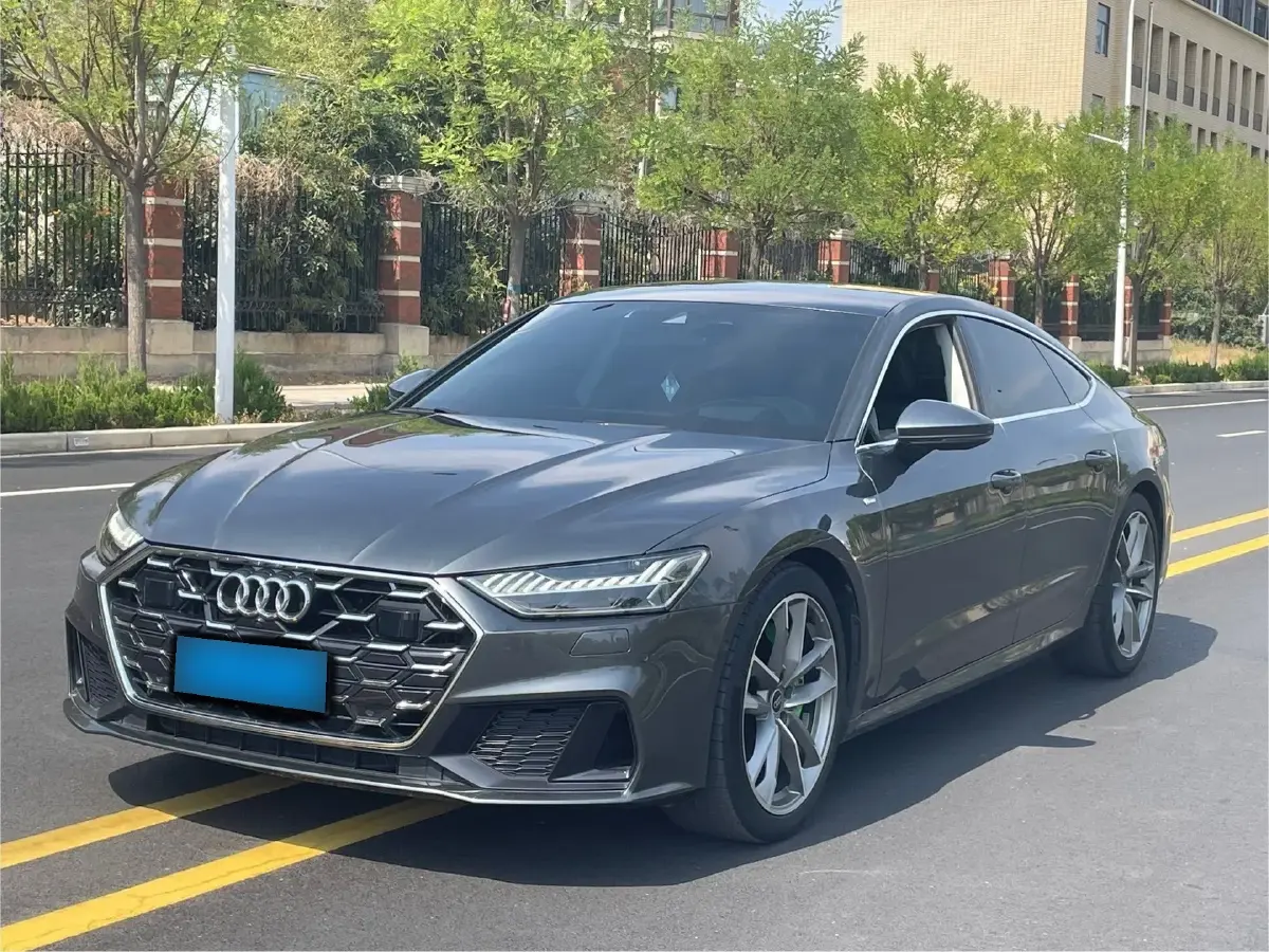 2024 Audi A7 2.0T 265HP L4 7DCT