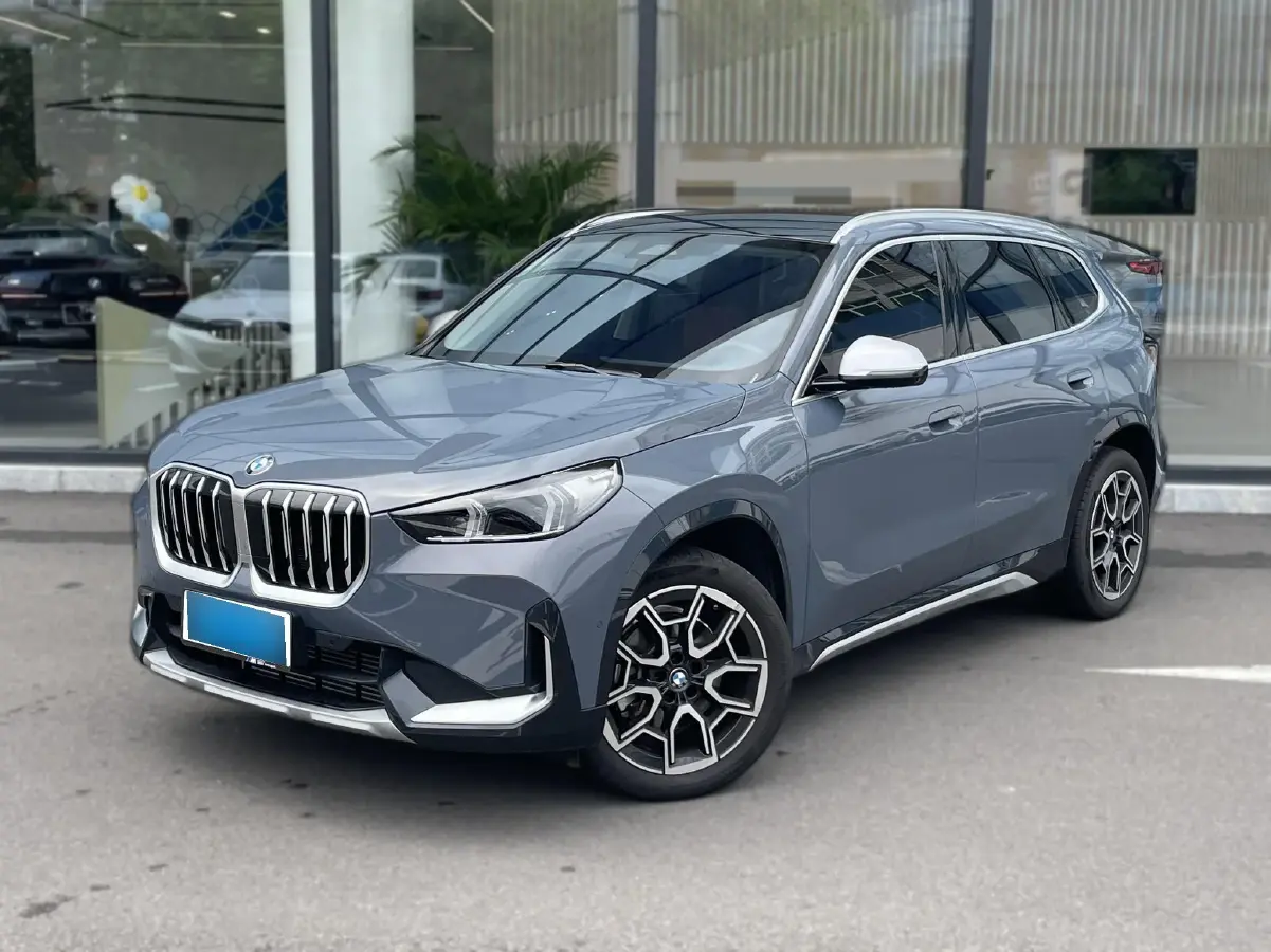 2023 BMW X1 2.0T 204HP L4 7DCT
