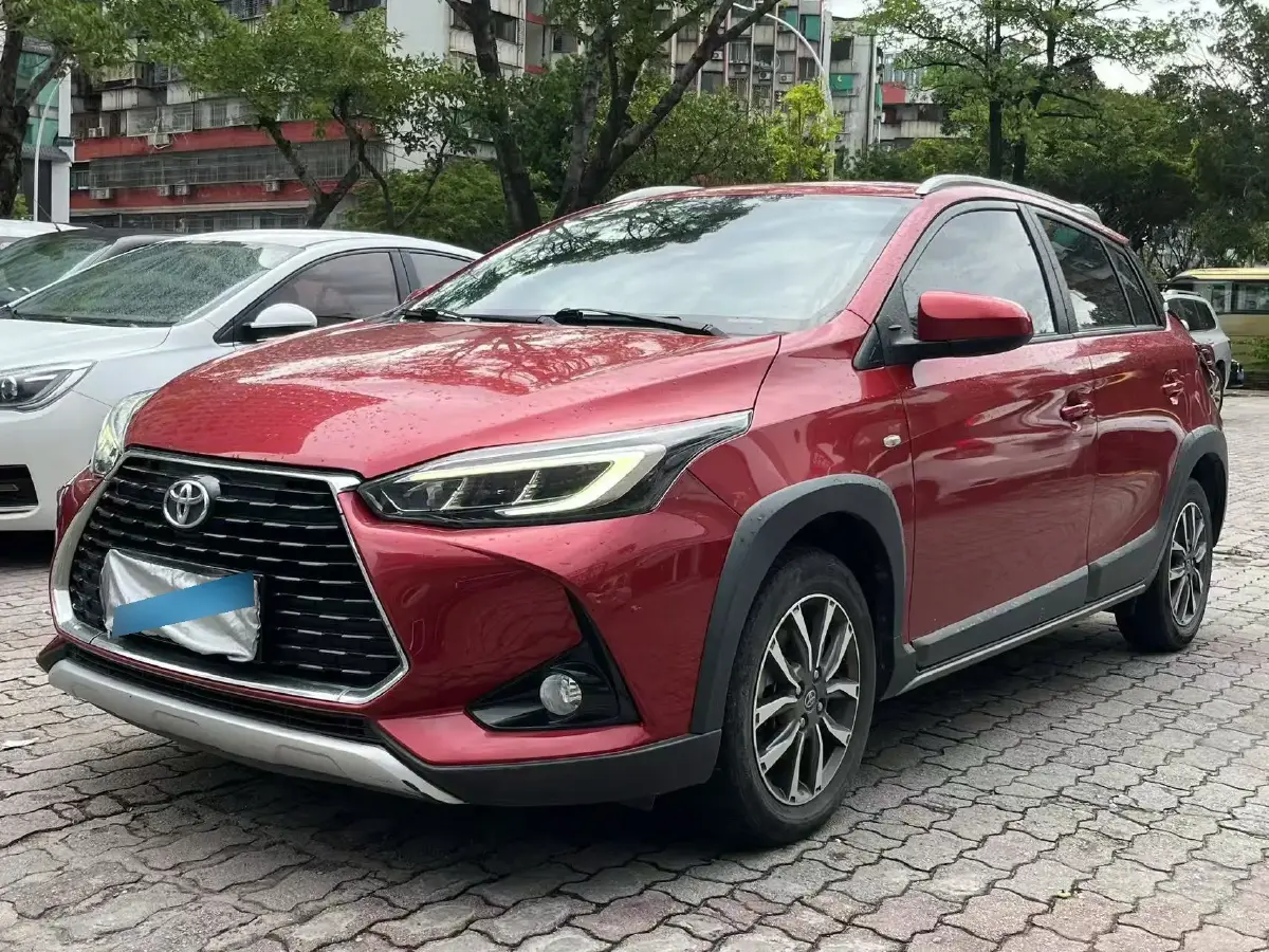 2022 Toyota Yaris L 1.5L 112HP L4 CVT