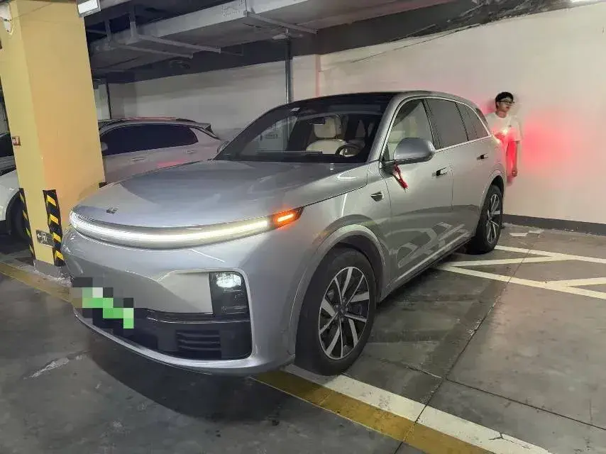 2023 Li L7 Range Extended 154HP REEV 40.9KWH