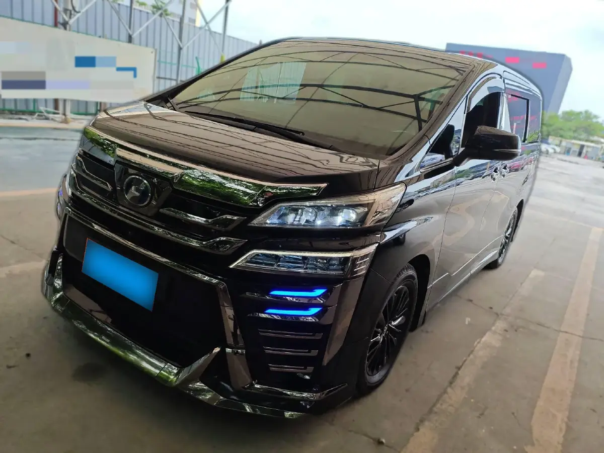 2019 Toyota Vellfire 2.5L 117HP L4 E-CVT Hybrid
