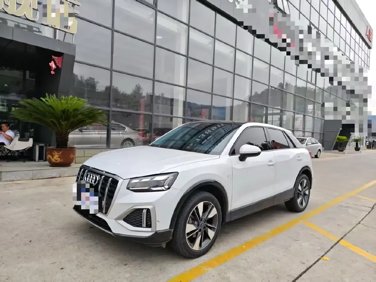 2022 Audi Q2L 1.4T 150HP L4 7DCT