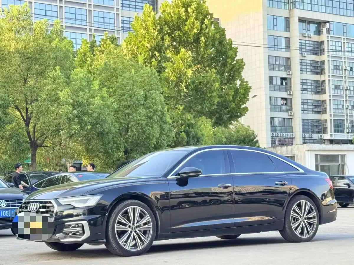 2022 Audi A6L 2.0T 224HP L4 7DCT