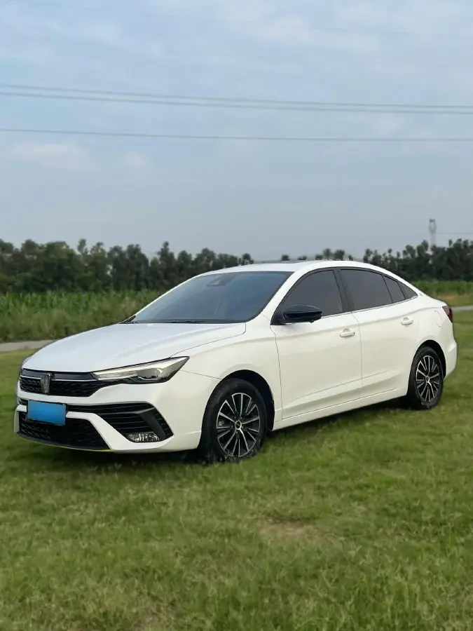 2021 Roewe i5 1.5L 120HP L4 CVT