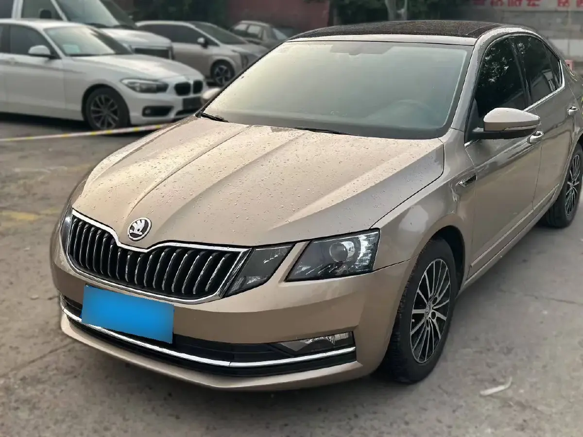 2019 Skoda Octavia 1.5L 116HP L4 6AT