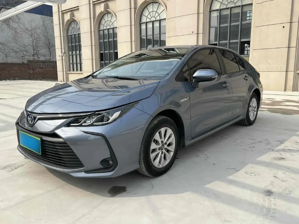 2022 Toyota Corolla 1.8L 98HP L4 E-CVT Hybrid